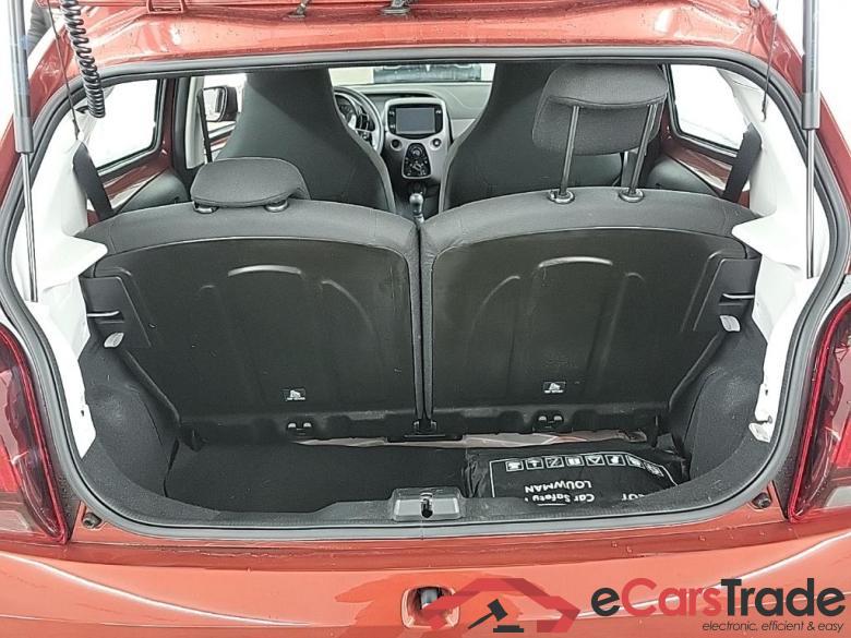 PEUGEOT 108 Active 1.0 e-VTi 72pk 5D #5