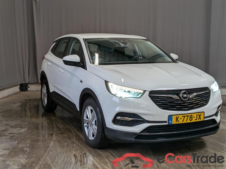 OPEL Grandland X 1.2 Turbo Edition #2