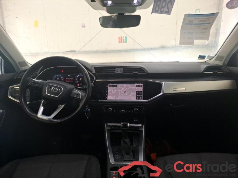 AUDI Q3 / 2018 / 5P / SUV 1.5 35 TFSI 150 S TRONIC BUSINESS LINE #5