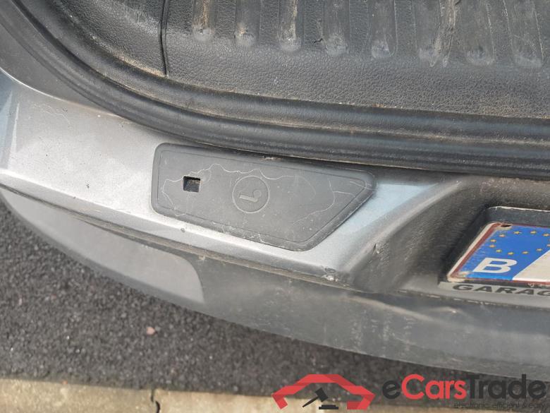 VOLKSWAGEN Tiguan Tiguan Trend & Fun 1.4 TSI BlueMotion Technology 92 kW (125 ch) 6 vitesses manuel #5