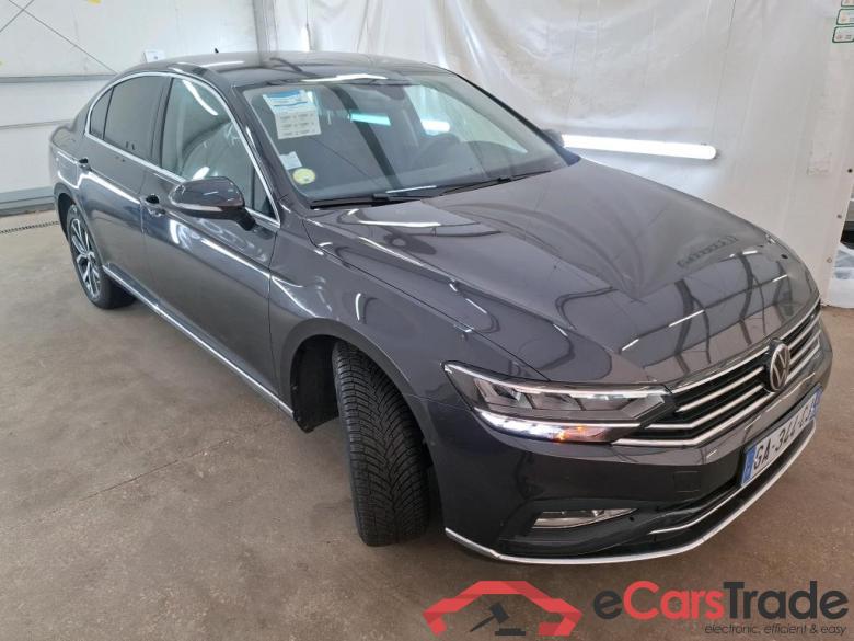 VOLKSWAGEN Passat / 2019 / 4P / Berline 2.0 TDI 150 SCR DSG7 LOUNGE #4