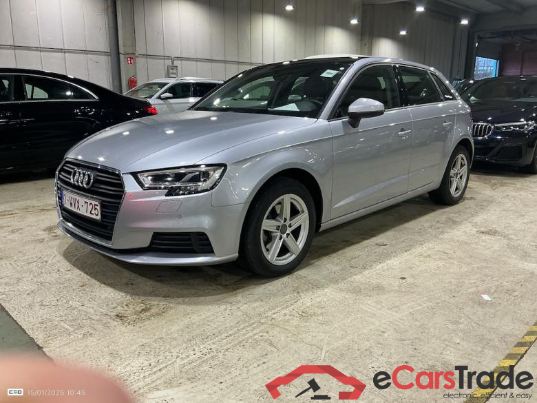 AUDI A3 1.6 30 TDI 85KW