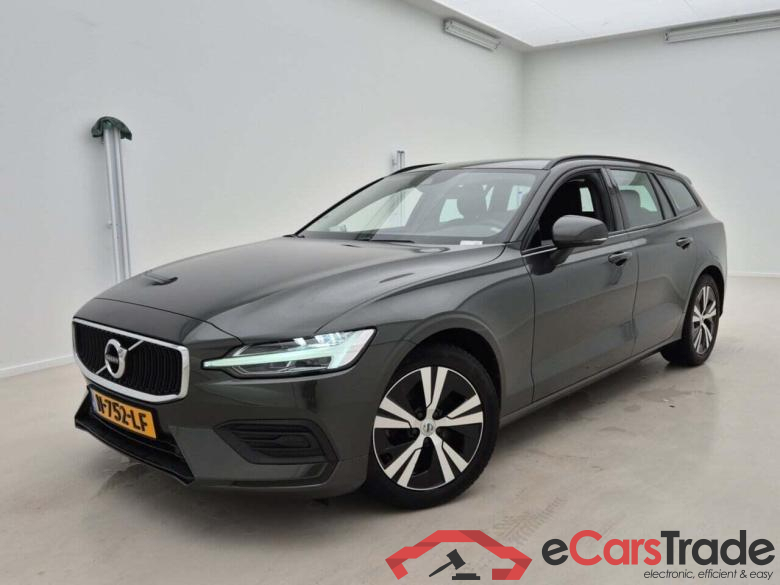 VOLVO V60 B3 Mom. Advantage Geartronic