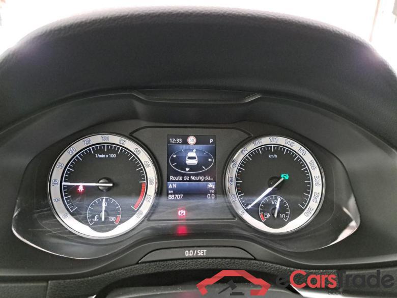 SKODA Karoq / 2022 / 5P / SUV 2.0 TDI 116ch DSG7 Business #6