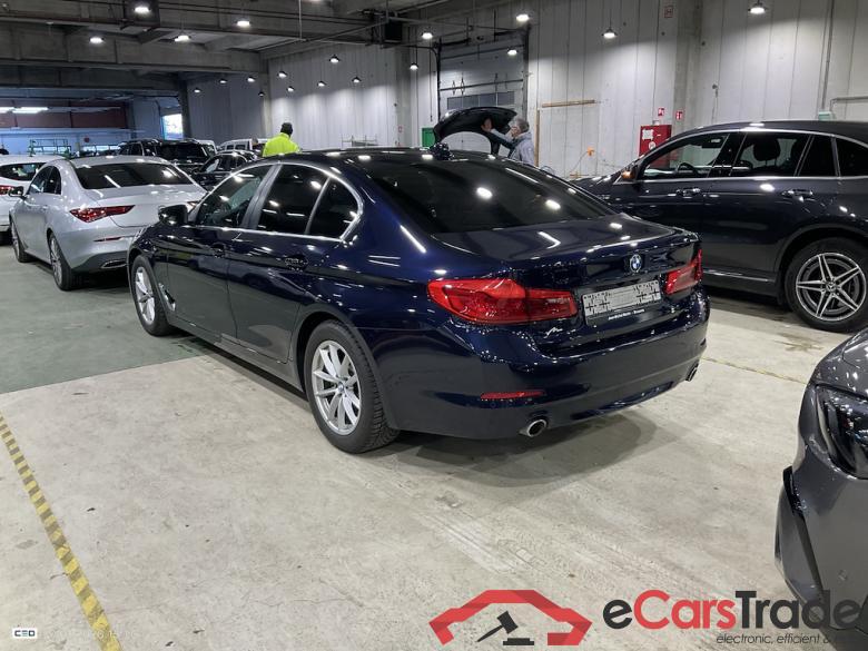 BMW 5 DIESEL - 2017 518 dA AdBlue #3