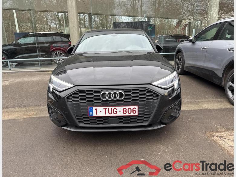 AUDI A3 Sportback Audi A3 Sportback Attraction 30 TFSI  81(110) kW(ch) 6 vitesses #2