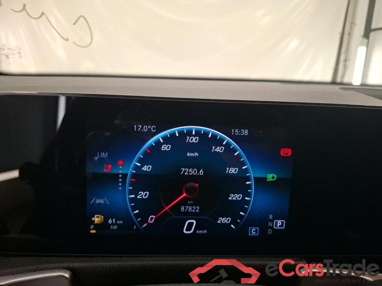 MERCEDES-BENZ GLB / 2019 / 5P / SUV GLB 200 d AMG Line #6