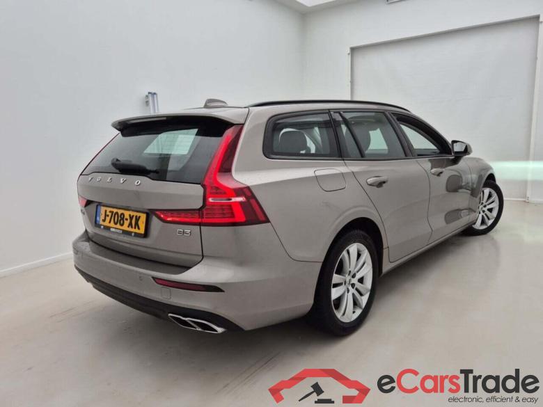 VOLVO V60 2.0 B3 Mom. Adv. Geartronic #2