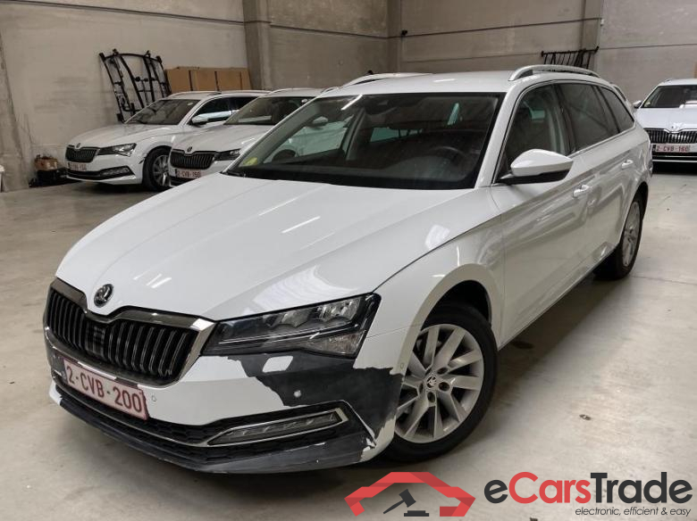 Skoda Superb Combi 2.0 TDi 150Hp Style Aut. LED Virtual Navi-Pro Sport-Seats KeylessGo Klima PDC ...