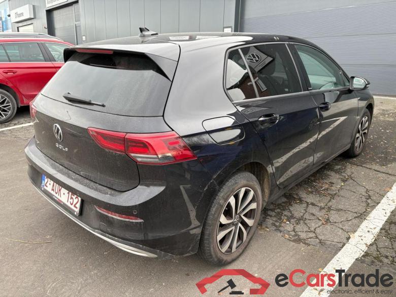 VOLKSWAGEN Golf VIII New Golf ACTIVE 1.0 TSI 81 kW (110 ch) 6 vitesses manuel #4