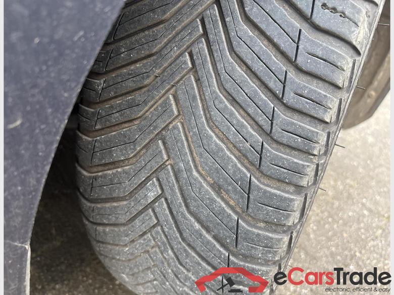 VOLKSWAGEN Golf Variant VII Golf Variant Highline 1.6 TDI BlueMotion Technology 77 kW (105 ch) 7 vitesses DSG #3