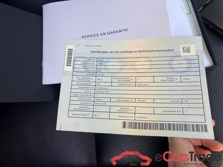 VOLVO XC60 2.0 T6 PHEV AWD Ultimate Dark (257kW) #3