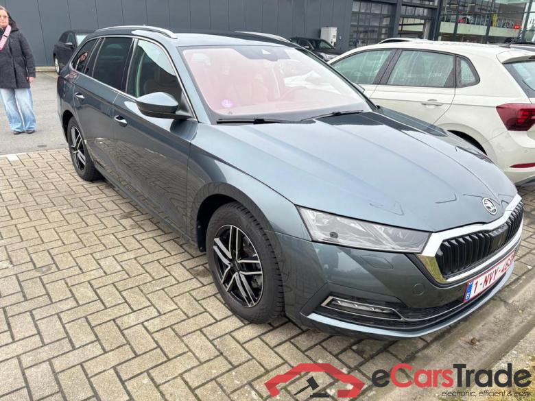 SKODA Octavia Combi Octavia Combi Clever+ 1,5 TSI m-HEV 110 kW 7-speed automat. #2