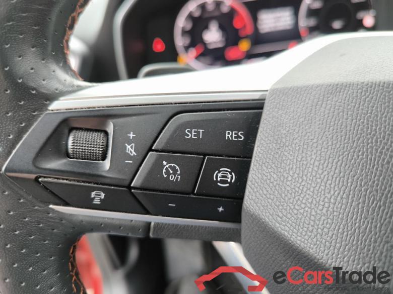 SEAT Leon Leon 5D FR 1.0 eTSI 110CV (81kW) DSG 7v Mild Hybrid EURO 6 AP #3