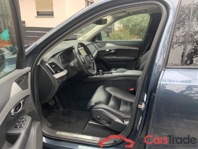 XC90 R Design Expression Recharge Plug-In Hybrid AWD 2.0 T8 Twin Engine 288KW AT8 7 Sitzer E6d #4