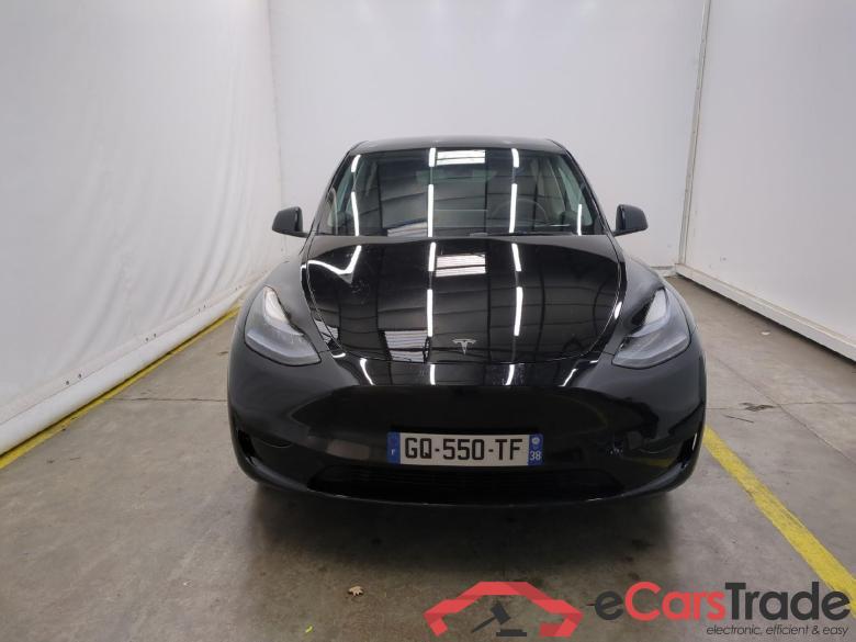 TESLA Model Y / 2021 / 5P / SUV RWD #3