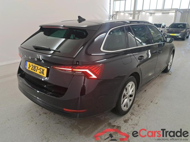 Škoda Octavia Combi 1.0 TSI Greentech Business Edition Plus 5d #2