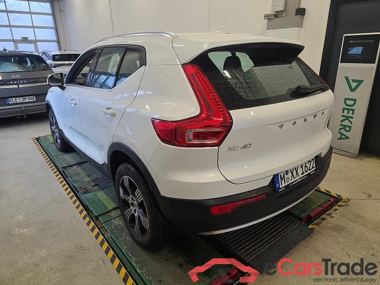 Volvo XC40 (2017->) DE - SUV5 B4 2WD EU6d, Inscription (EURO 6d), 2020 - 2022 #4