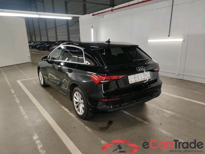 Audi A3 Sportback A3 Sportback 1.0 30 TFSi Attraction 81kW/110pk  5D/P Man-6 #3