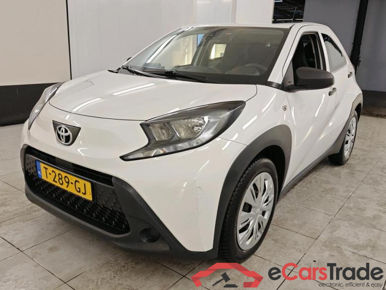 Toyota AYGO X 1.0 VVT-i MT 5d