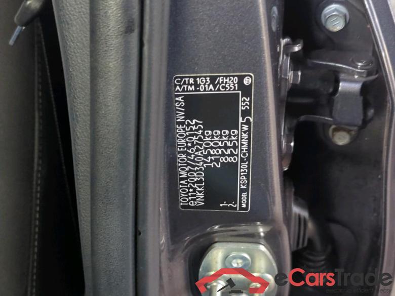 Toyota Yaris 1.0 VVT-i Aspiration 5d #6