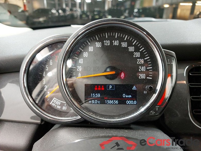 Mini 5 door One Aut. 5d #6