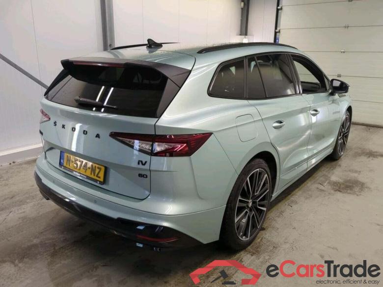 SKODA Enyaq iV 60 Found. Ed. Silver #2
