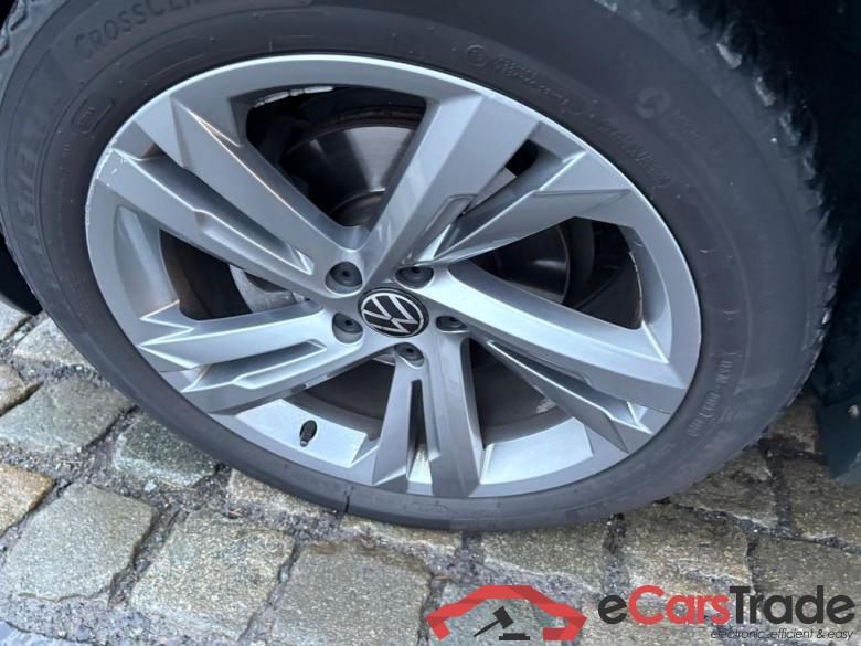 VOLKSWAGEN Tiguan Allspace R-Line Business Premium 2.0 TDI SCR 110 kW (150 ch) 7 vitesses DSG #4
