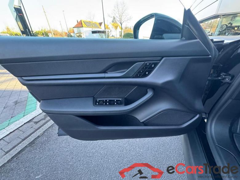 PORSCHE Taycan Taycan 93.4 kWh #6