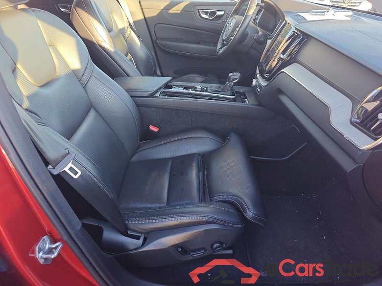 VOLVO XC60 / 2017 / 5P / todoterreno 2.0 T4 Inscription Auto #6