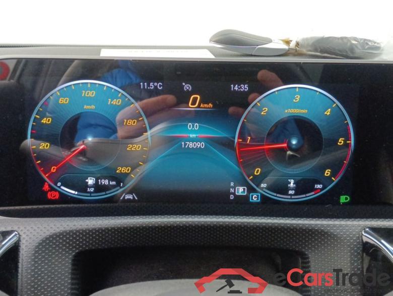 MERCEDES CLASSE A DIESEL (W177) A 200 d 150 5d Auto 8G-DCT #6