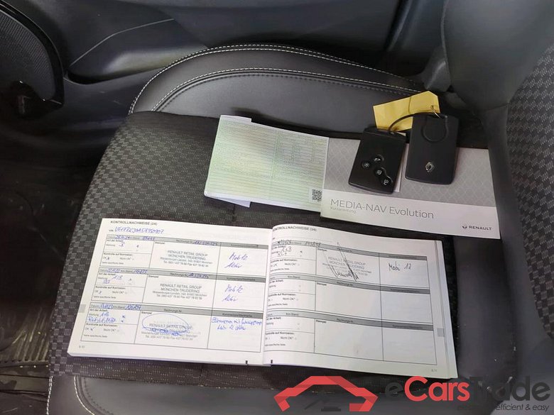 Clio IV Grandtour Intens 1.5 dCi 66KW MT5 E6 #3