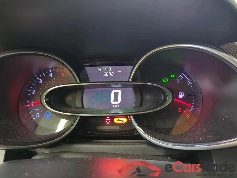 Clio IV Grandtour Intens 1.5 dCi 66KW MT5 E6 #5