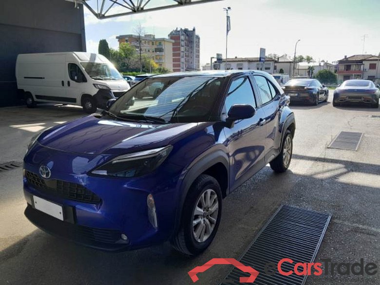 TOYOTA YARIS CROSS / 2021 / 5P / SUV 1.5H (116 CV) E-CVT BUSINESS