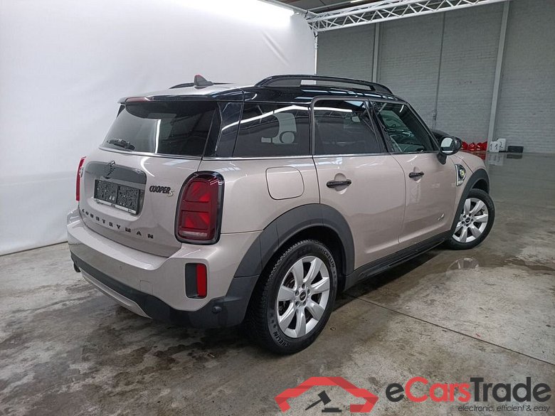 Mini Countryman Cooper S E ALL4 AT 5d #2