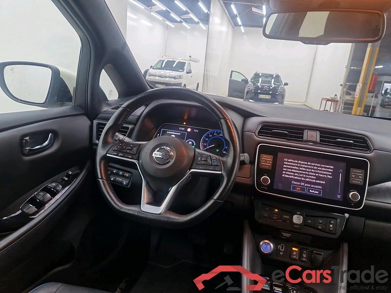 NISSAN Leaf / 2017 / 5P / Berline 62 kWh 217ch Business+ #6