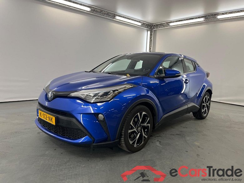TOYOTA C-HR 1.8 Hybrid Dynamic #1
