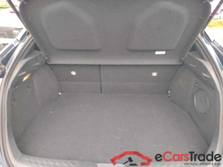 TOYOTA C-HR 2.0 Hybrid Executive #5