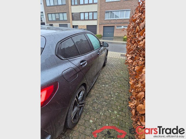 BMW 118 Hatch 118i OPF #4