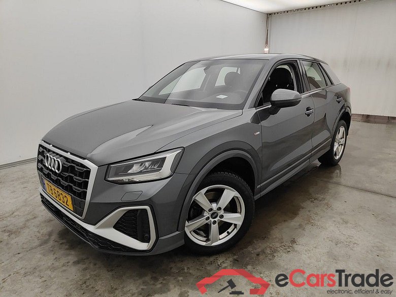 Audi Q2 35 TDI S tronic S Line 5d #1