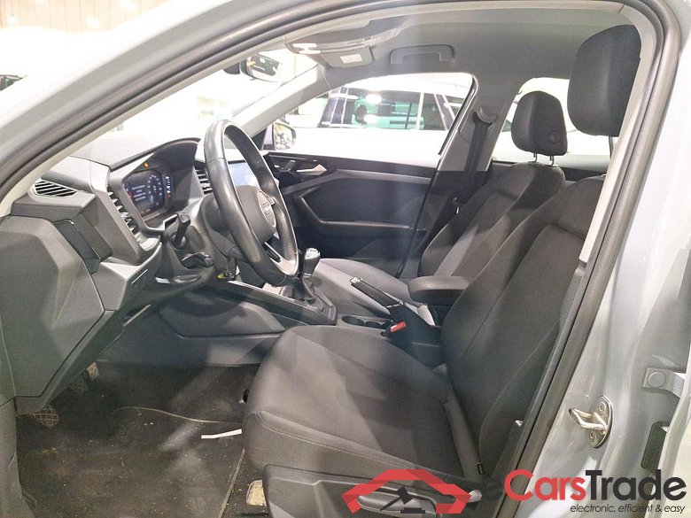 AUDI A1 1.0 25 TFSI ATTRACTION #5