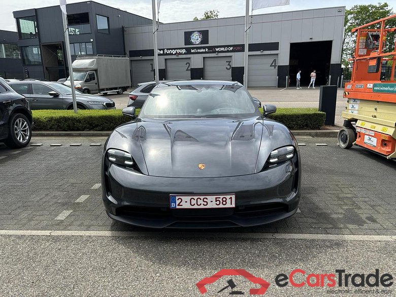 PORSCHE Taycan Taycan (MY22)