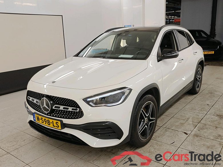 Mercedes-Benz GLA GLA 250 e DCT Business Sol AMG Limited 5d + Pano