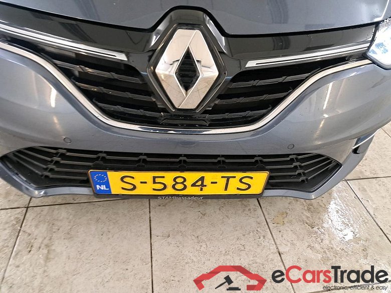 Renault Mégane Estate TCe 140 Intens 5d #5