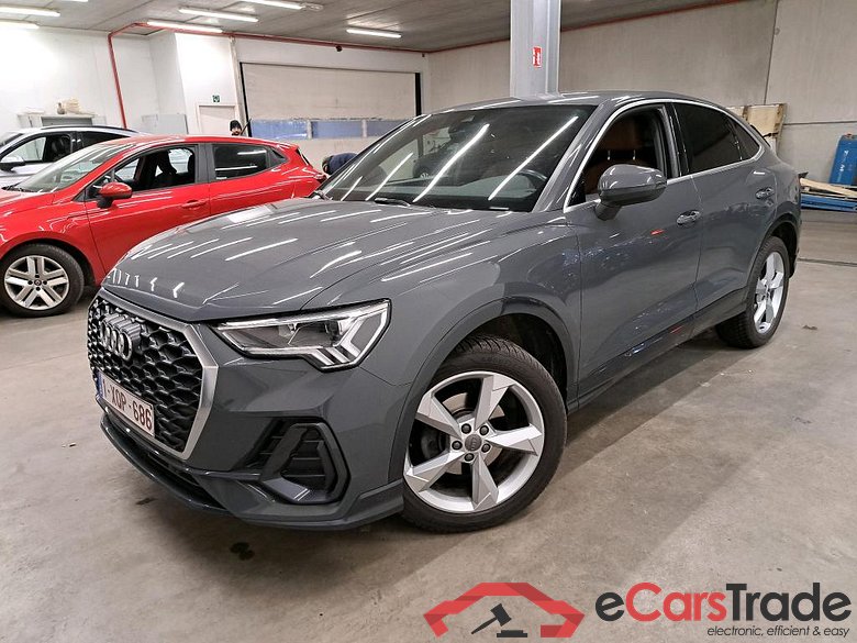AUDI - AUD Q3 SB 35 TFSI 150PK Pack Platinum With Heated Seats & Cruise Control & APS Front & Rear & Rear Camera * PETROL * #1