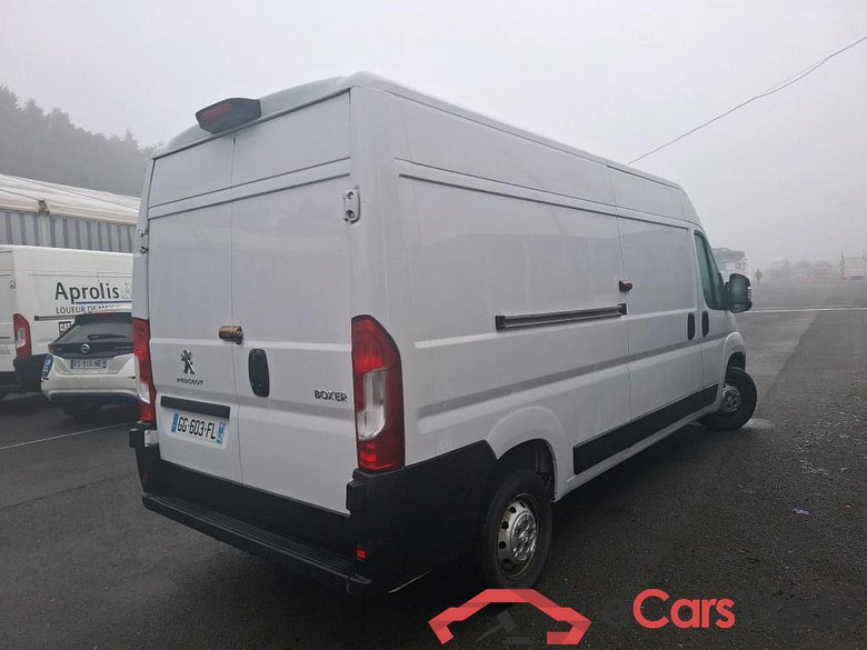 Boxer Fourgon Surélevé 335 L3H2 Asphalt BlueHDi 165 Stop&Start 2.2 165CV BVM6 #3