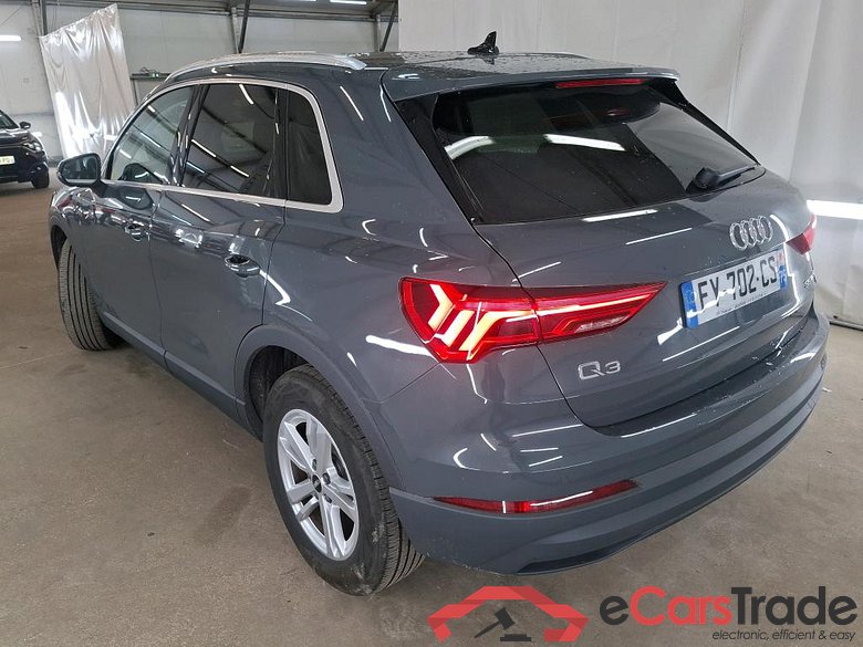 AUDI Q3 / 2018 / 5P / SUV 35 TFSI 150 MHEV S TRONIC BUSINESS LINE #2