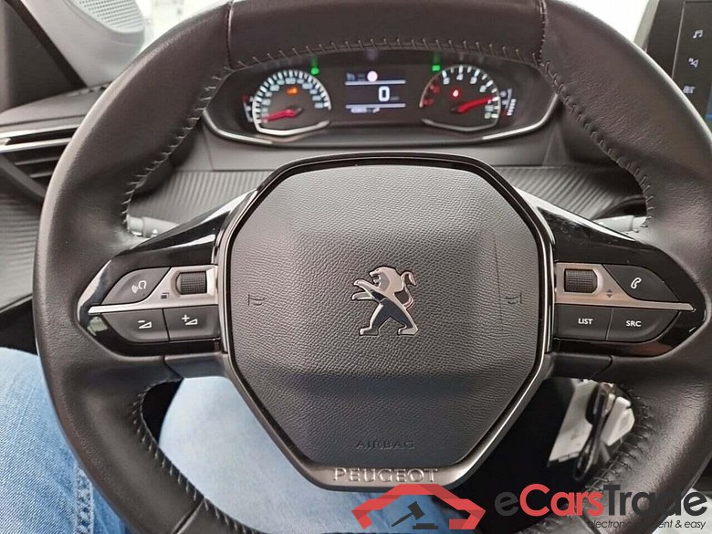PEUGEOT 208 1.2 PureTech Active #6