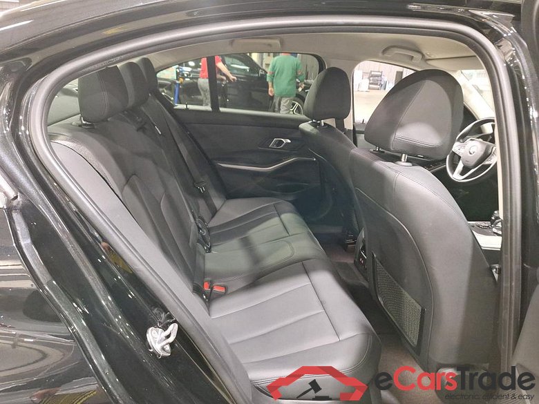BMW 3 DIESEL - 2019 316 dA AdBlue #6