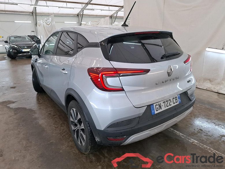 RENAULT Captur / 2019 / 5P / SUV evolution E-Tech hybride 145 #2